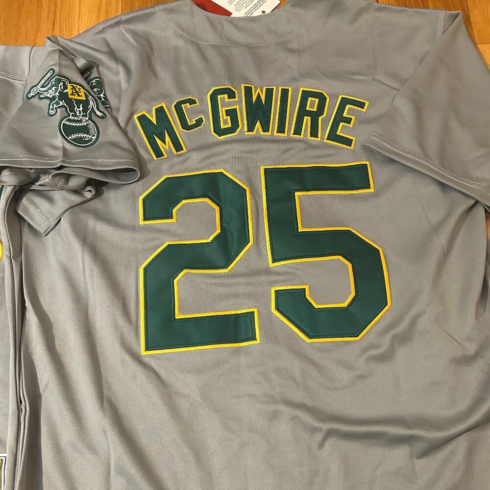 OAKLAND A's MARK McGWIRE Men's JERSEY Sz M,L,XL,2X,3X By Mitchell & Ness NWT - Picture 3 of 7